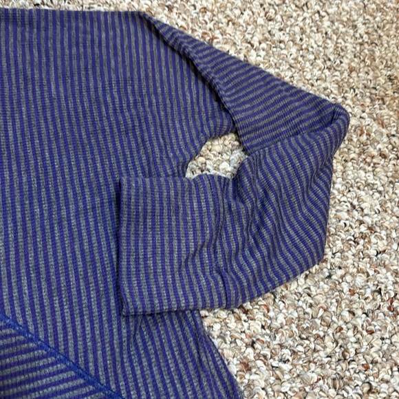 Splendid Batwing Long Sleeve Shirt - grey/blue stripes - MED - Picture 4 of 6